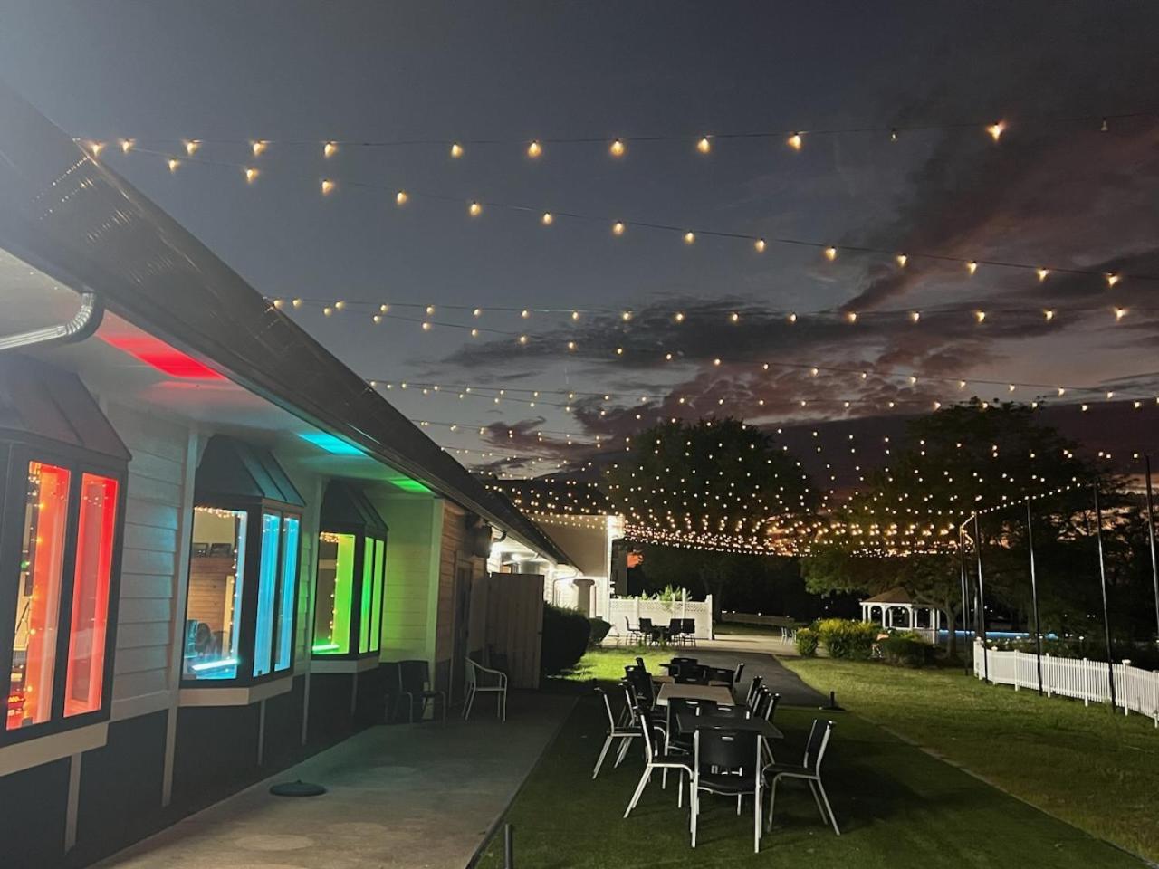 Travelodge By Wyndham Indianapolis Speedway 외부 사진